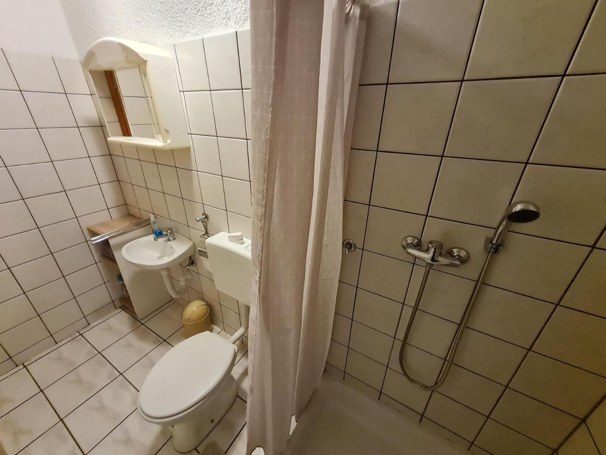 Apartment Marinera Сень Екстер'єр фото