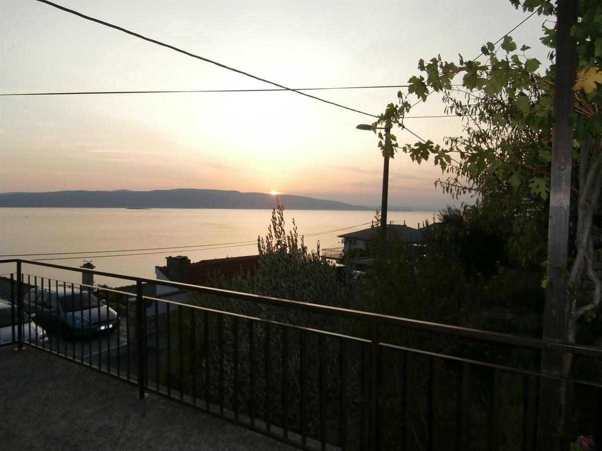 Apartment Marinera Сень Екстер'єр фото